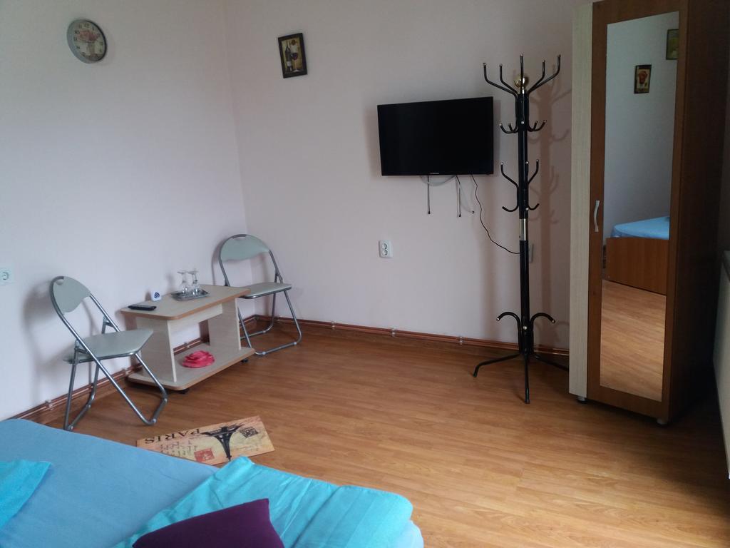 Casa Ariana Hotel Curtea de Argeş Екстериор снимка