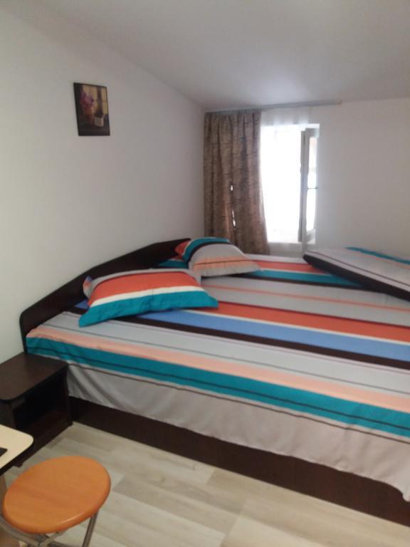 Casa Ariana Hotel Curtea de Argeş Екстериор снимка